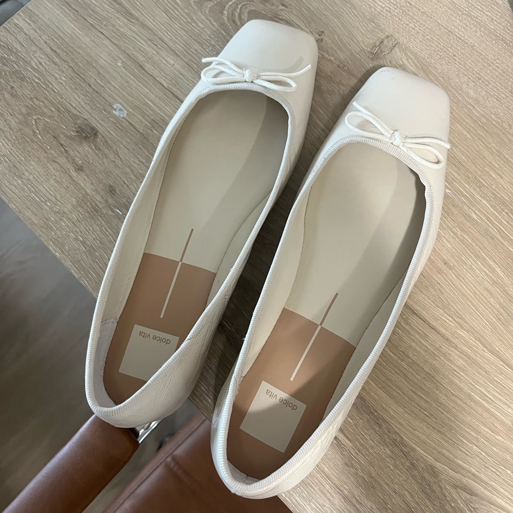 Elegant Cream Women's Shoes